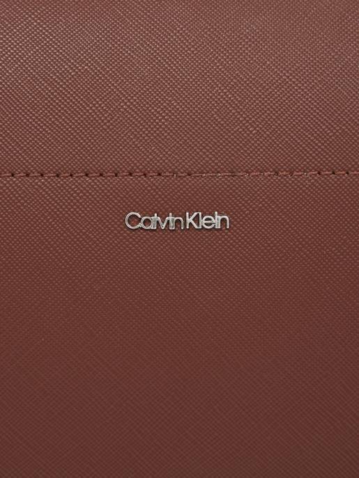 CALVIN KLEIN CK BUSINESS CAMERA BAG_SAFFIANO Super Sparpreis