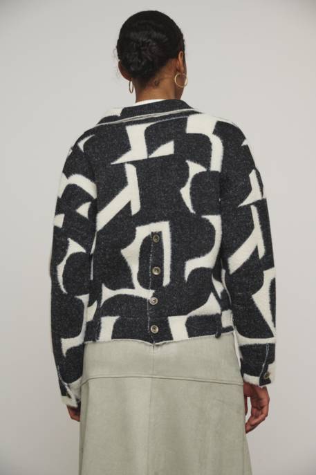 RINO & PELLE Boxy jacket Nur noch ein Tag übrig