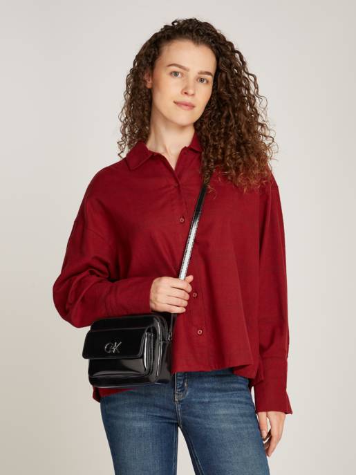 CALVIN KLEIN RE-LOCK CAMERA BAG_SHINY Osterangebot
