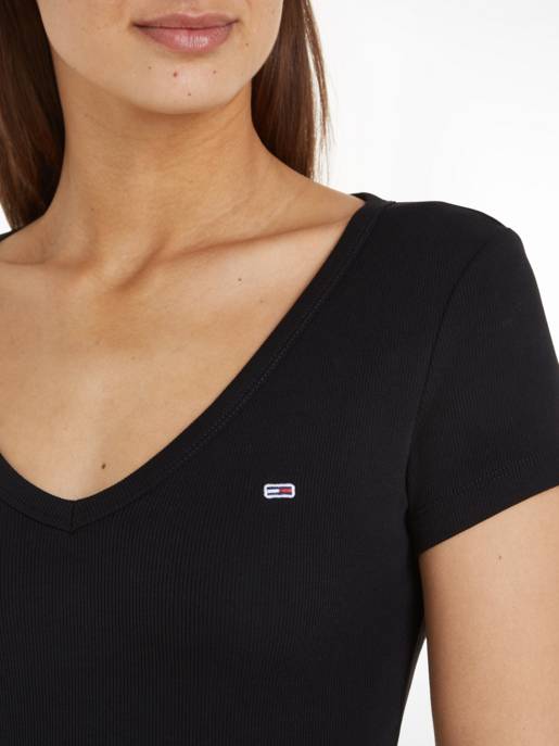 TOMMY JEANS TJW Slim Essential Rib V SS Bestseller