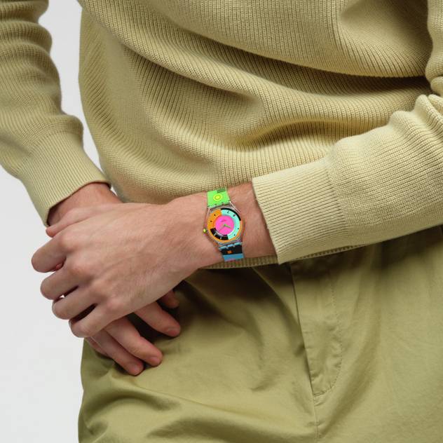 Swatch Uhr "Neon Hot Racer" Kostenlose Rückgabe