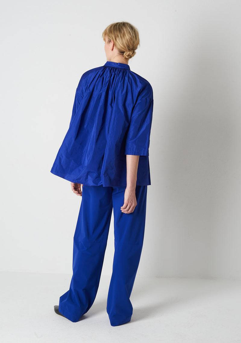 Katharina Hovman Pleats Top tint Zeitlich begrenztes Angebot