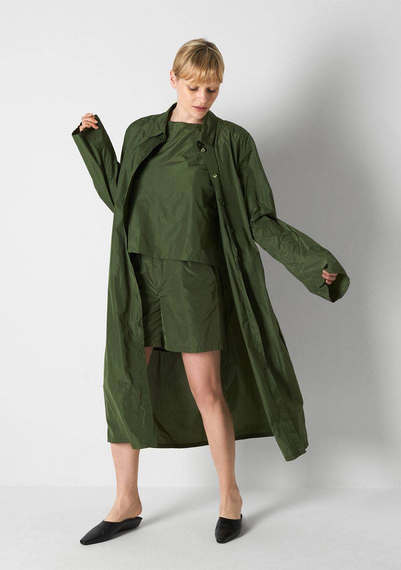 Katharina Hovman Big Dress long green tea Begrenzt auf 3 Tage
