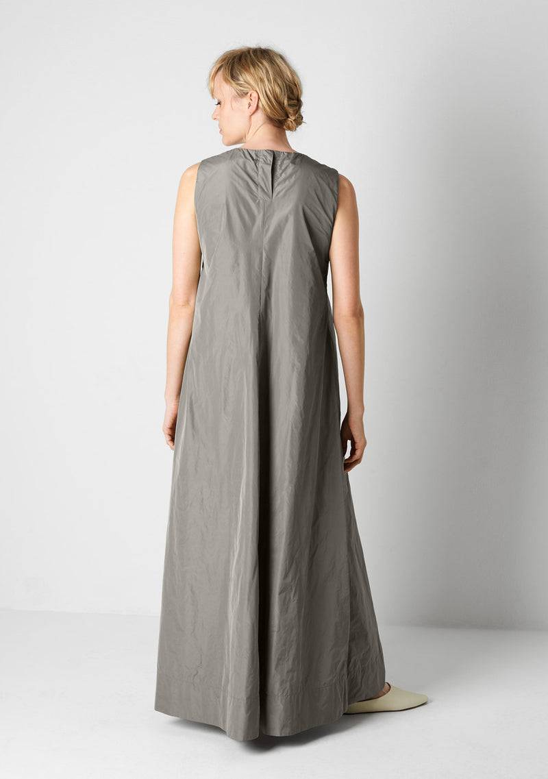 Katharina Hovman Long Dress cement Speichern exportieren