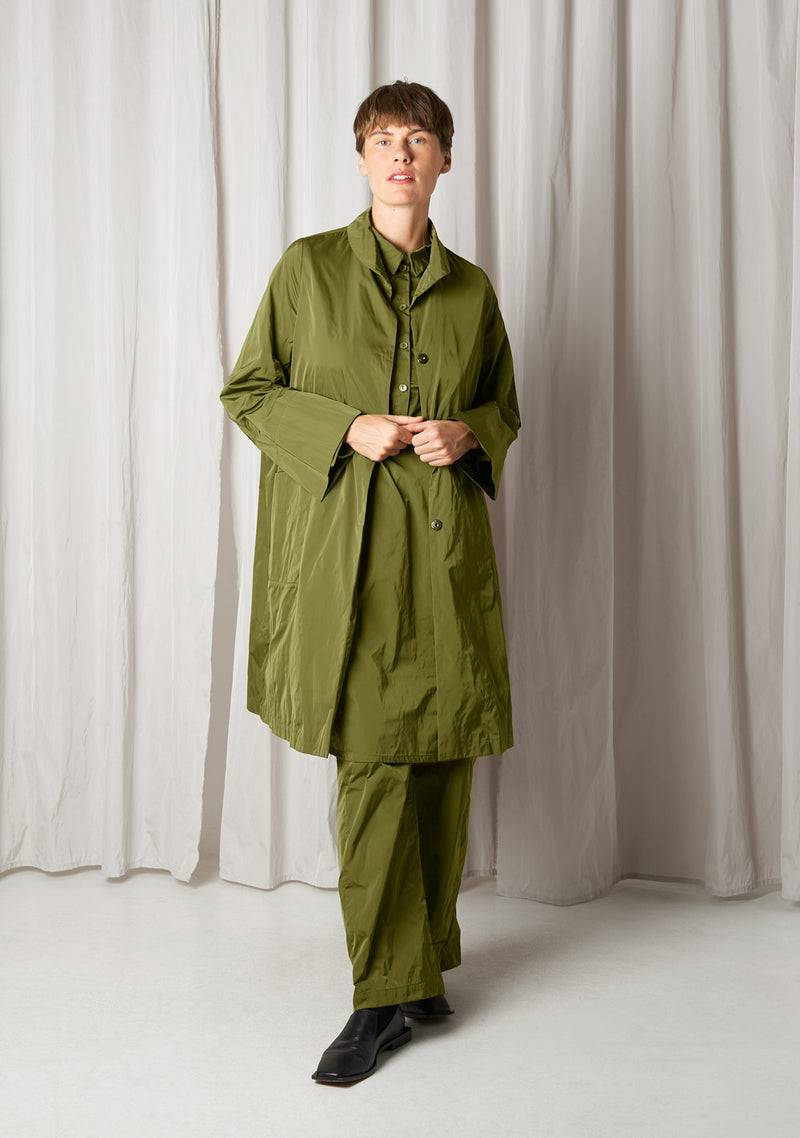 Katharina Hovman Mantel heavy Taffeta, matcha Begrenztes Angebot